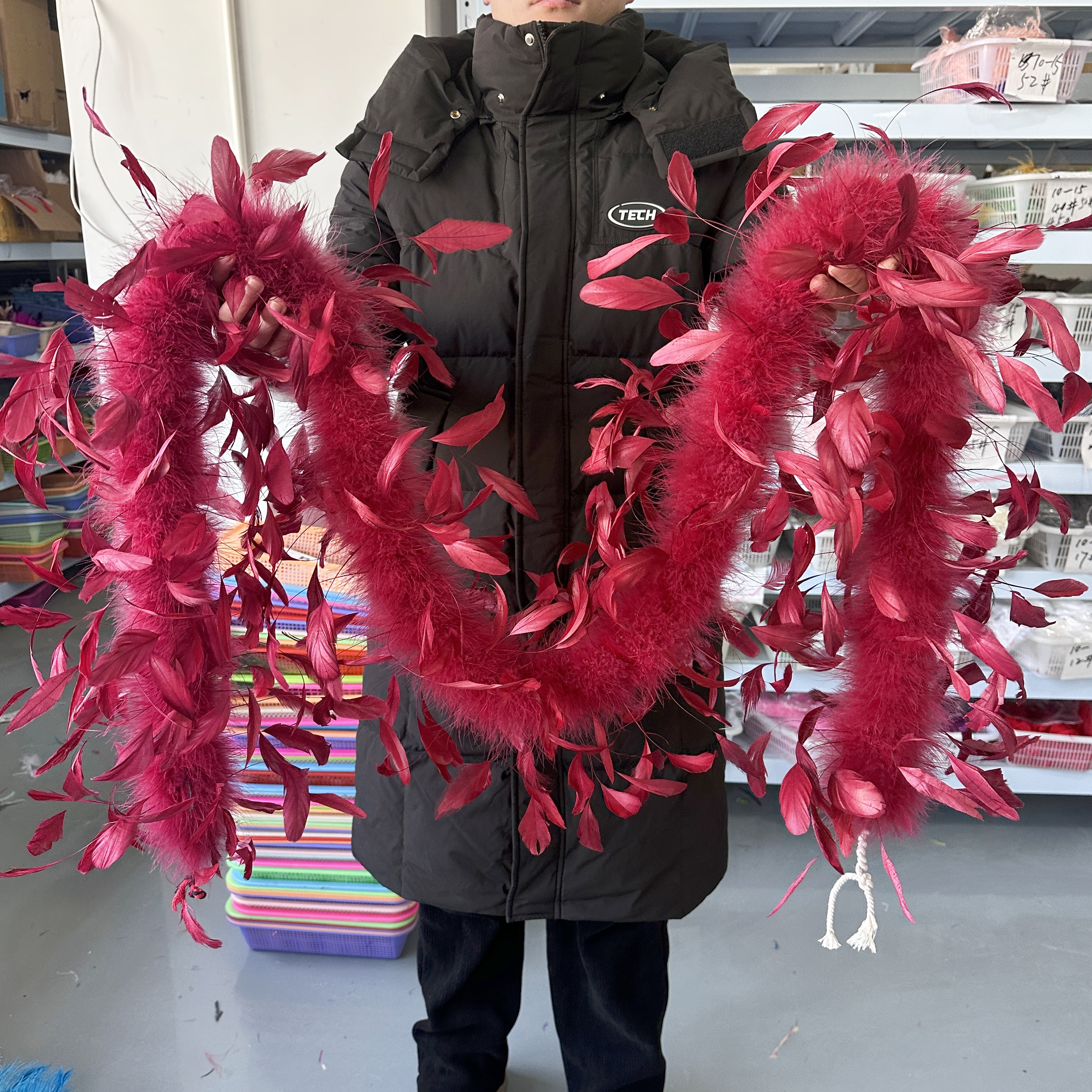 2Meter Burgundy Turkey Marabou - огляд і ціна Feather Trim Marabou