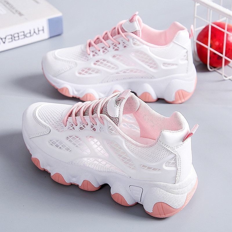Breathable Mesh Chunky Sneaker - огляд і ціна Guipure Lace Panel