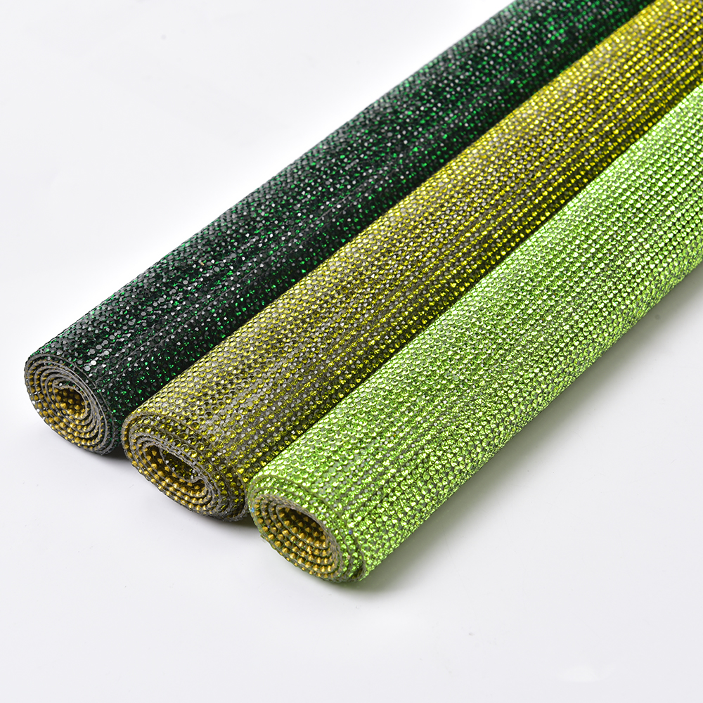 24*40Cm Self Adhesive Rhinesto - огляд і ціна Hotfix Rhinestone Sheet