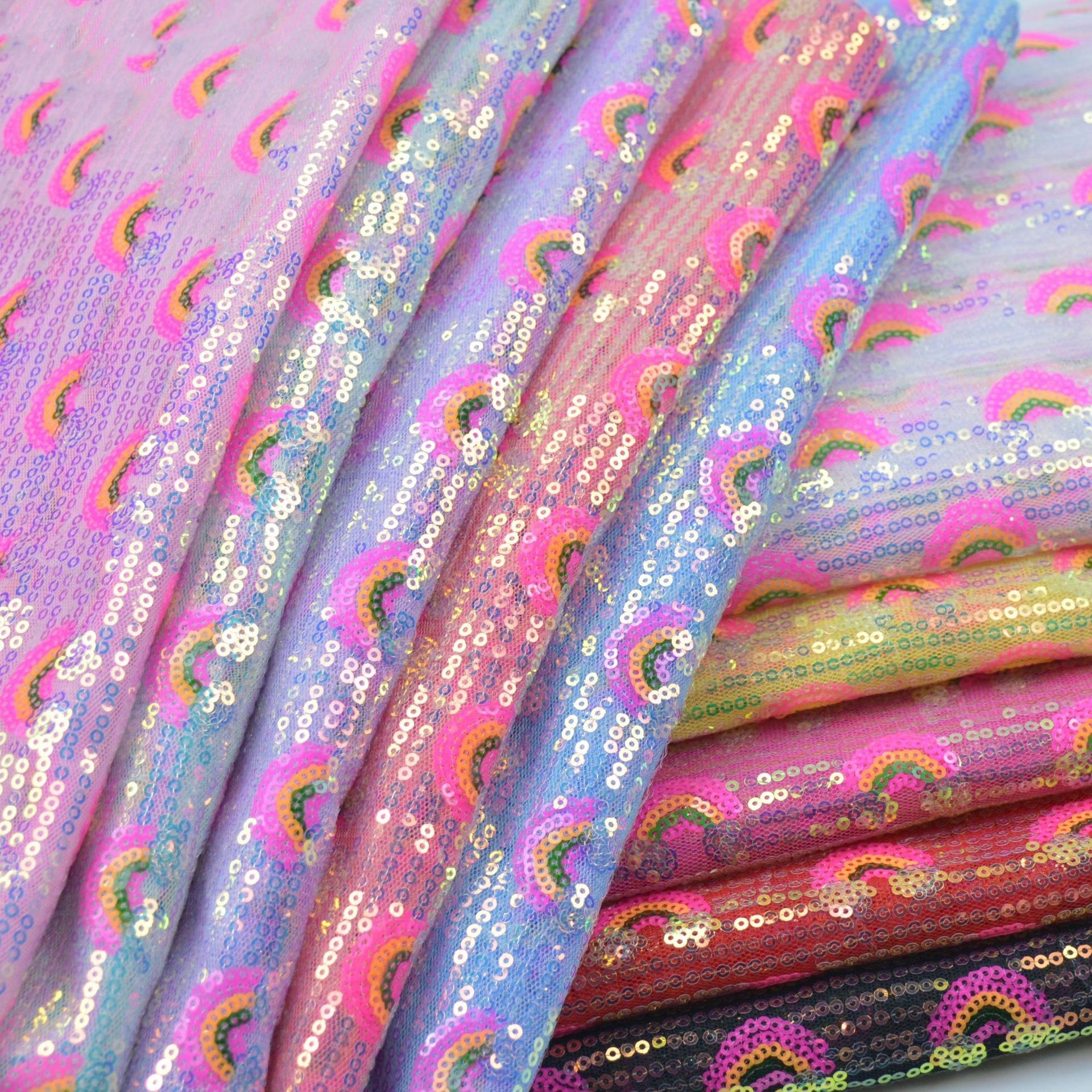 3mm Rainbow Sequin Glitter Fab - огляд і ціна Sequin Fabric Panel